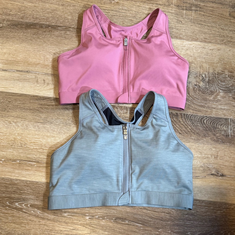 Nike Swoosh Zip Front Sports Bra Dri Fit